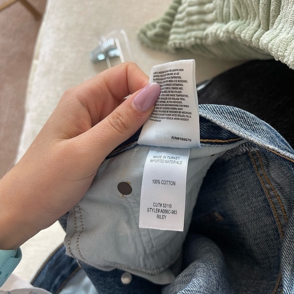 Agolde Riley High Rise Straight Jean - Picture 7 of 8